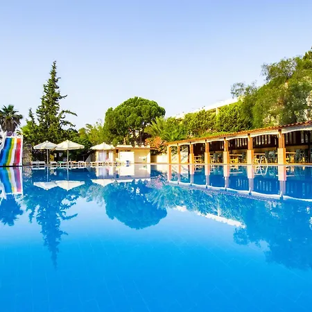 Ξενοδοχείο Pigale 3*