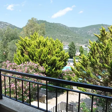 Pigale 3* Kusadasi