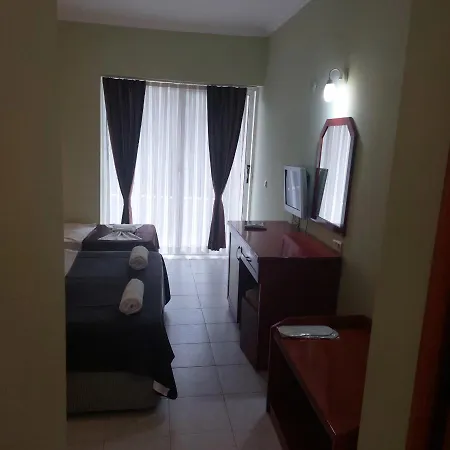 Отель Pigale Beach 3*
