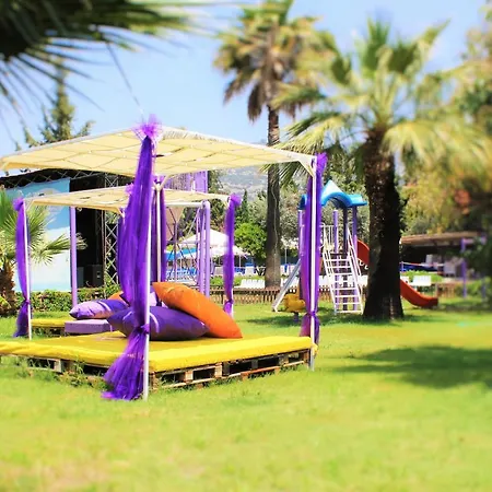 Pigale Beach 3*