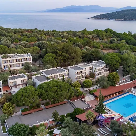 Отель Pigale Beach 3*